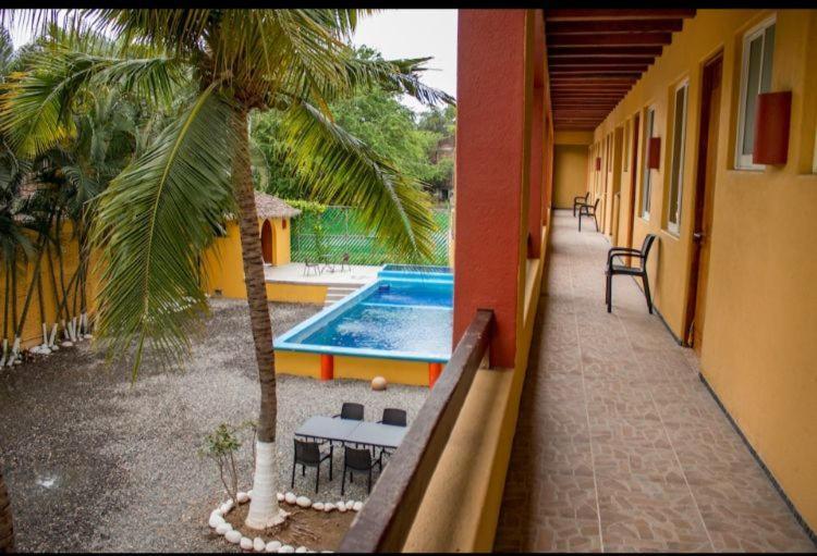 Hotel Cuamatzi Zihuatanejo Bagian luar foto