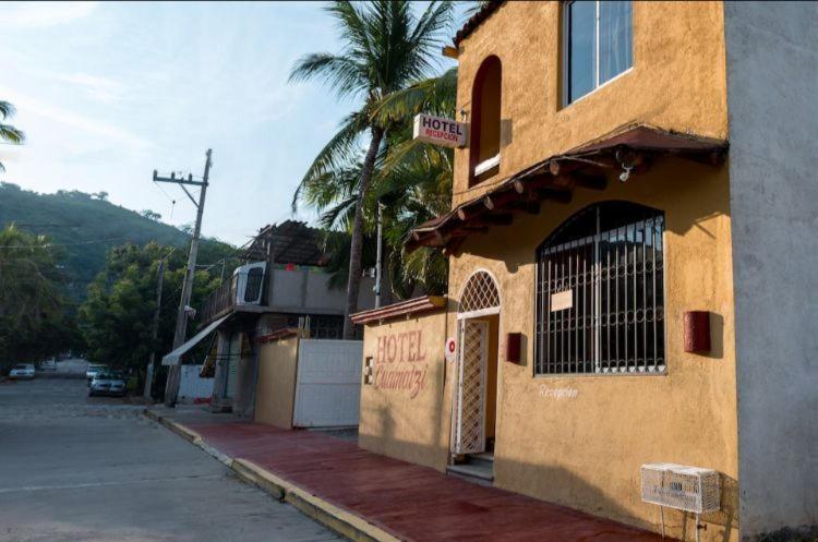 Hotel Cuamatzi Zihuatanejo Bagian luar foto