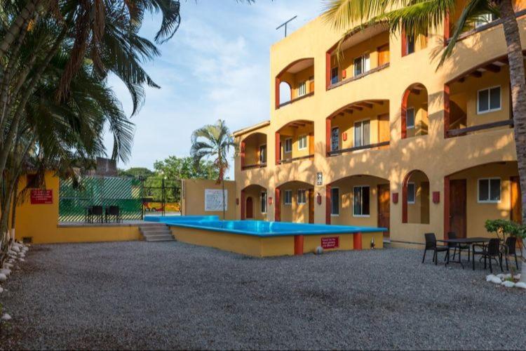 Hotel Cuamatzi Zihuatanejo Bagian luar foto